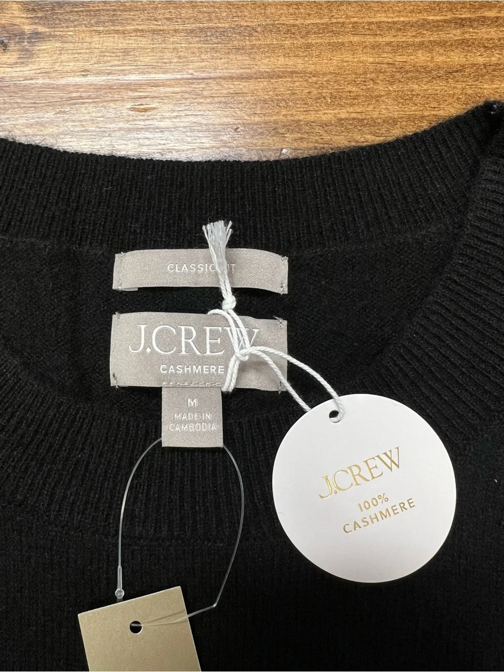 J. Crew Cashmere classic-fit crewneck sweater in Black Size Medium NWT